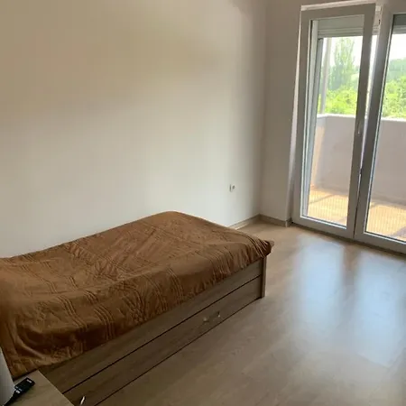 Luxury M Near 2km Away From With Private Swimming Pool & Sauna &jacuzzi *